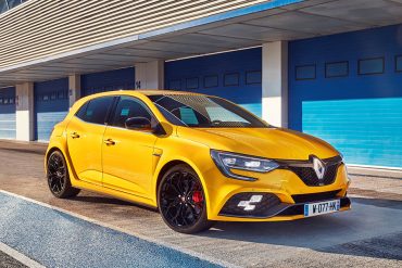 21202751_2018_new_renault_megane_r_s_cup_chassis_tests_drive_in_spain