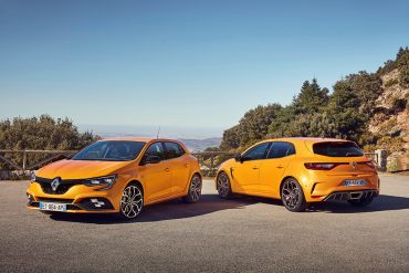 21202835_2018_new_renault_megane_r_s_sport_chassis_tests_drive_in_spain