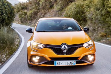 21202874_2018_new_renault_megane_r_s_sport_chassis_tests_drive_in_spain